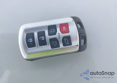 2011 Toyota Sienna Limited z USA, uszkodzony, nr VIN 5TDDK3DC9BS008275